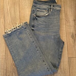 Kensie Frayed Hem Blue Jeans